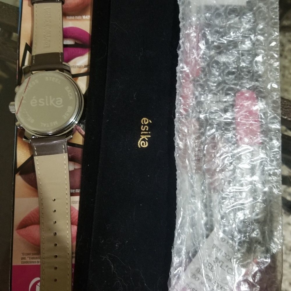 Watch - Picture 5 of 8